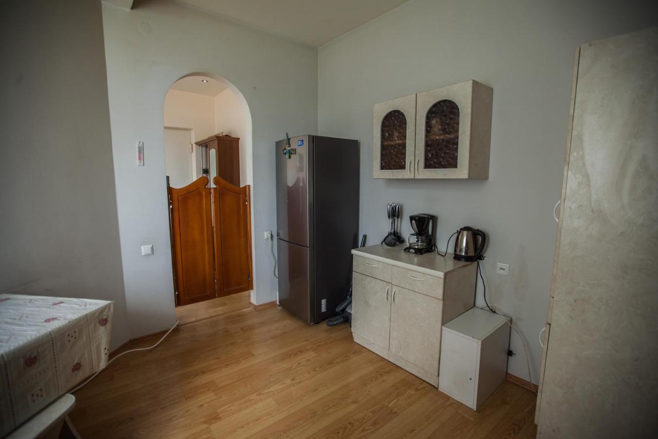 Sunny Apartments. Tbilisi. 300 Aragveli מראה חיצוני תמונה