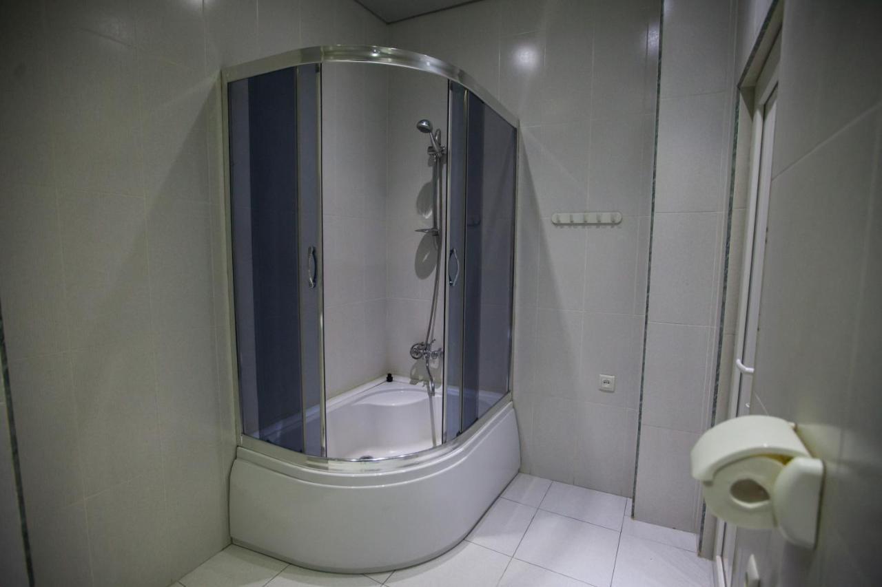 Sunny Apartments. Tbilisi. 300 Aragveli מראה חיצוני תמונה