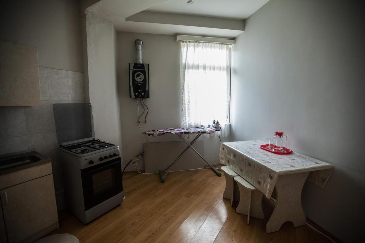 Sunny Apartments. Tbilisi. 300 Aragveli מראה חיצוני תמונה